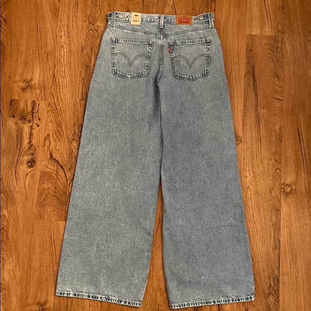 NWT Levi’s Cinch Baggy Jeans - Picture 10 of 16